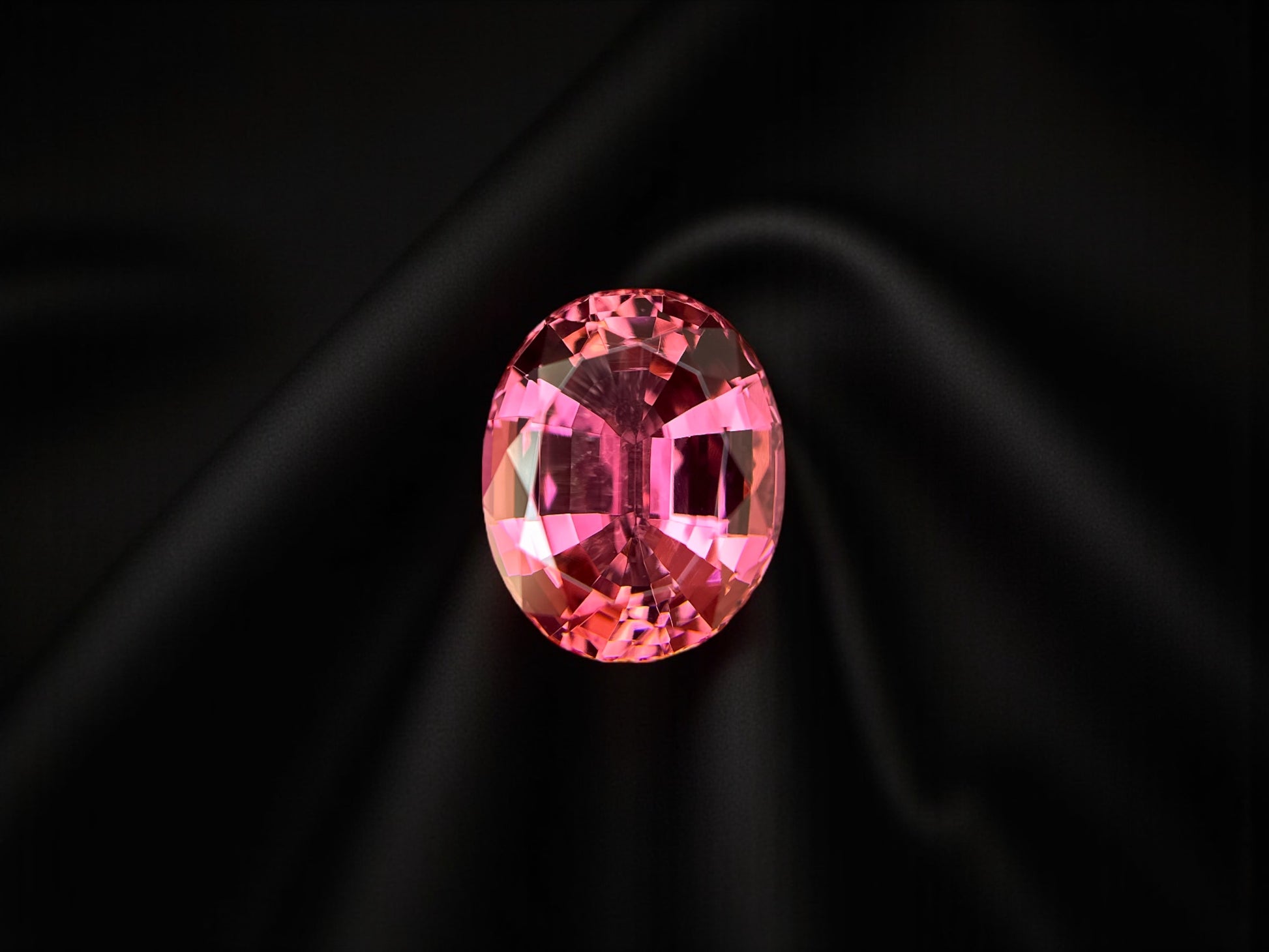 15.01 CT NATURAL RUBELITE PERFECT OVAL CUT