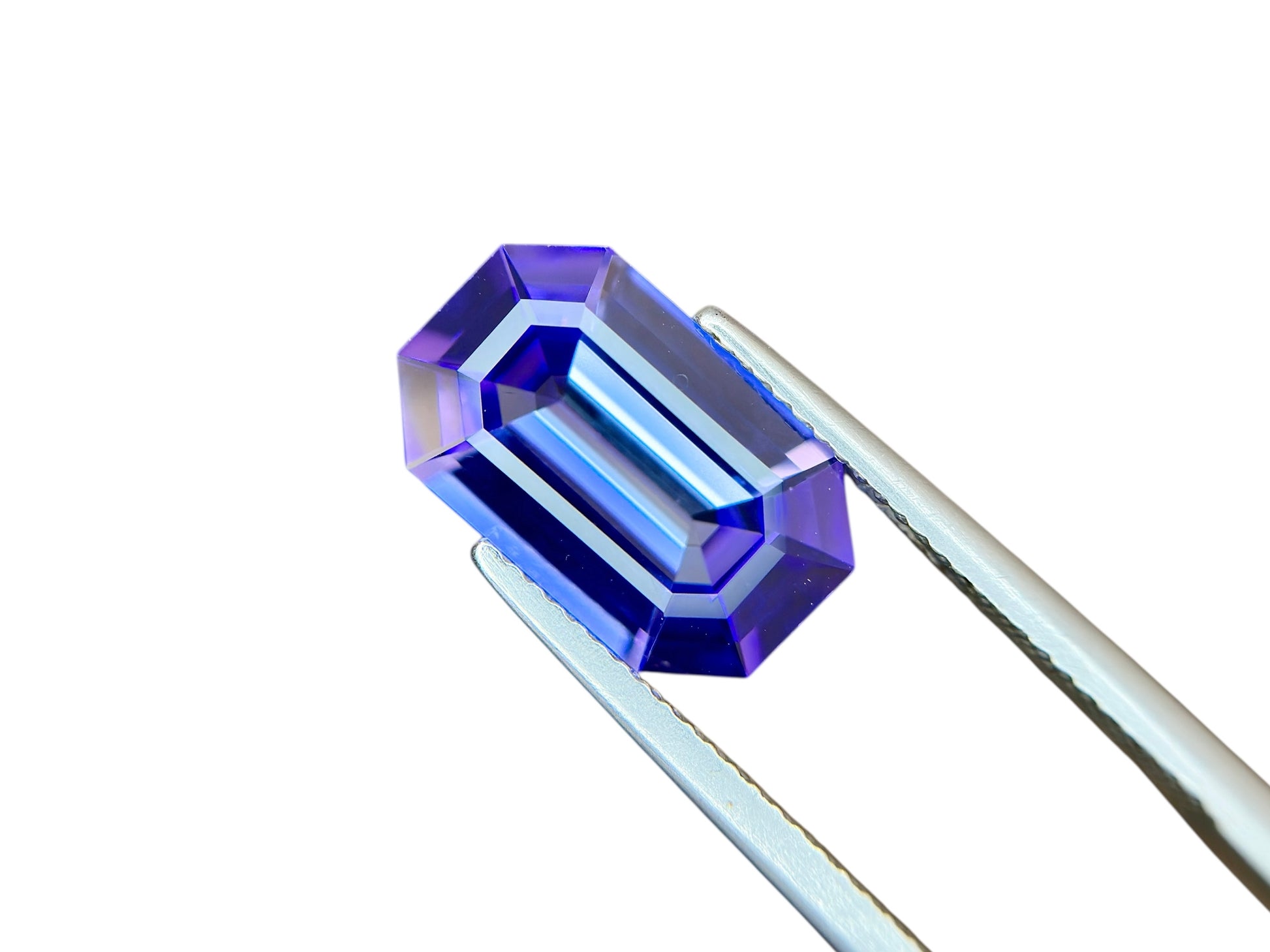 5.53 CT NATURAL NO HEAT TANZANITE WITH INTENSE PURPLE COLOR