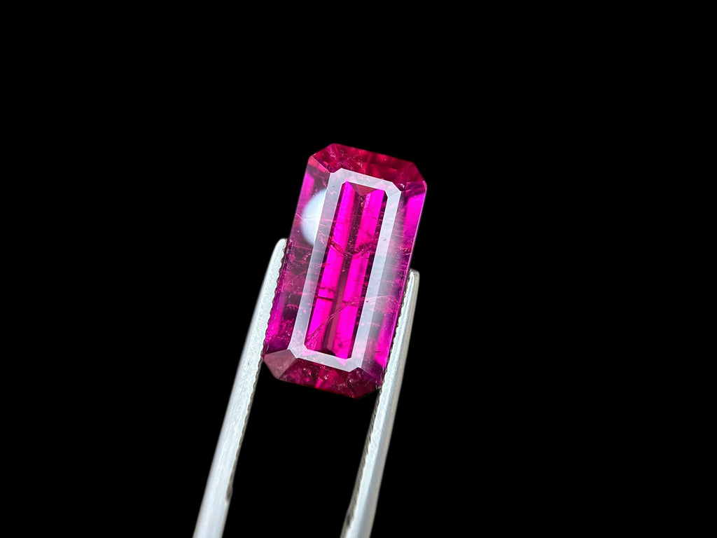 9.87 CT NATURAL RUBELLITE PERFECT EMERALD CUT