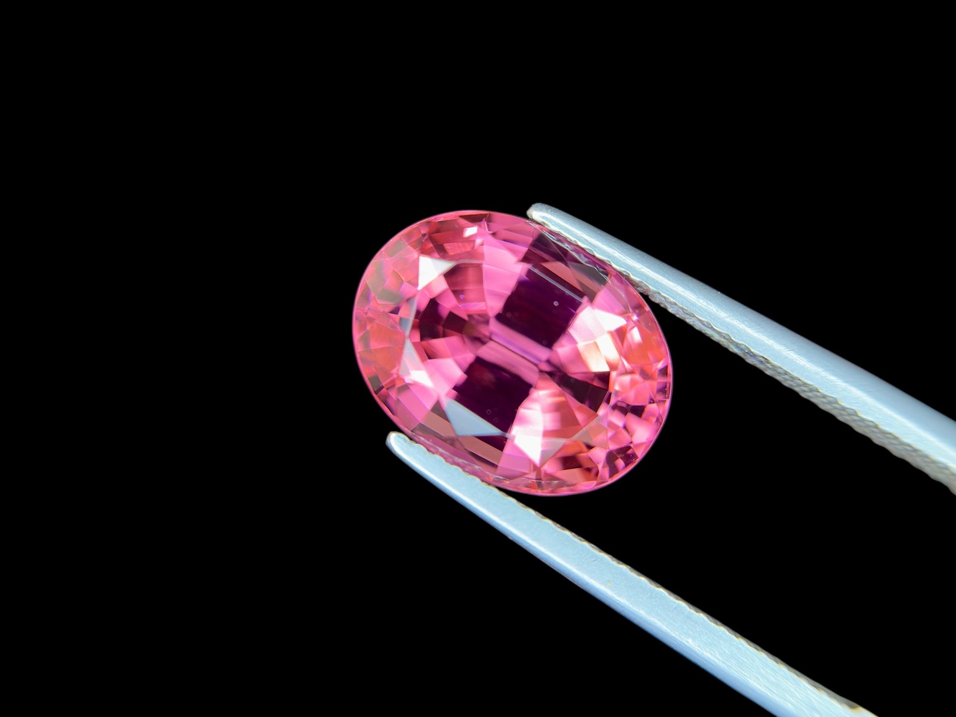 7.56 CT NATURAL RUBELLITE PERFECT OVAL CUT
