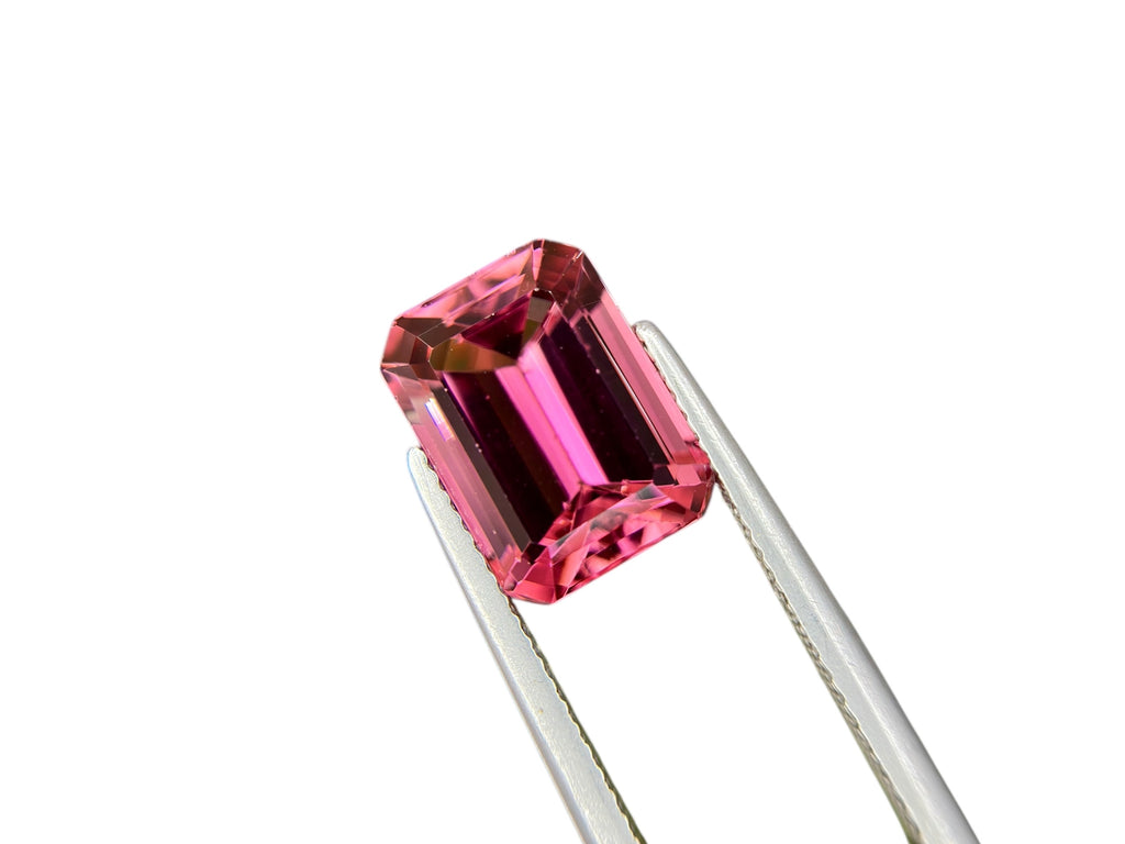 5.77 CT NATURAL RUBELLITE PERFECT EMERALD CUT