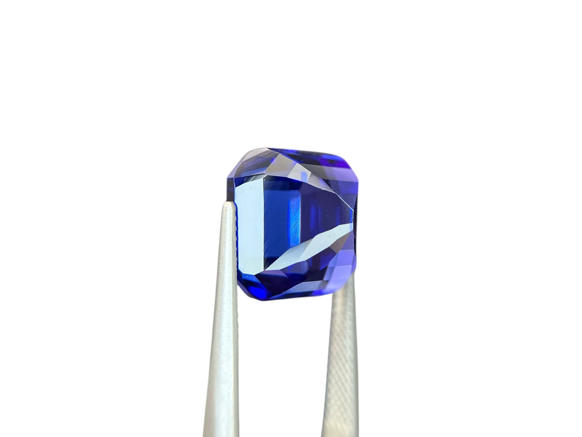 16.06 CT NATURAL TANZANITE WITH INTENSE BLUE COLOR