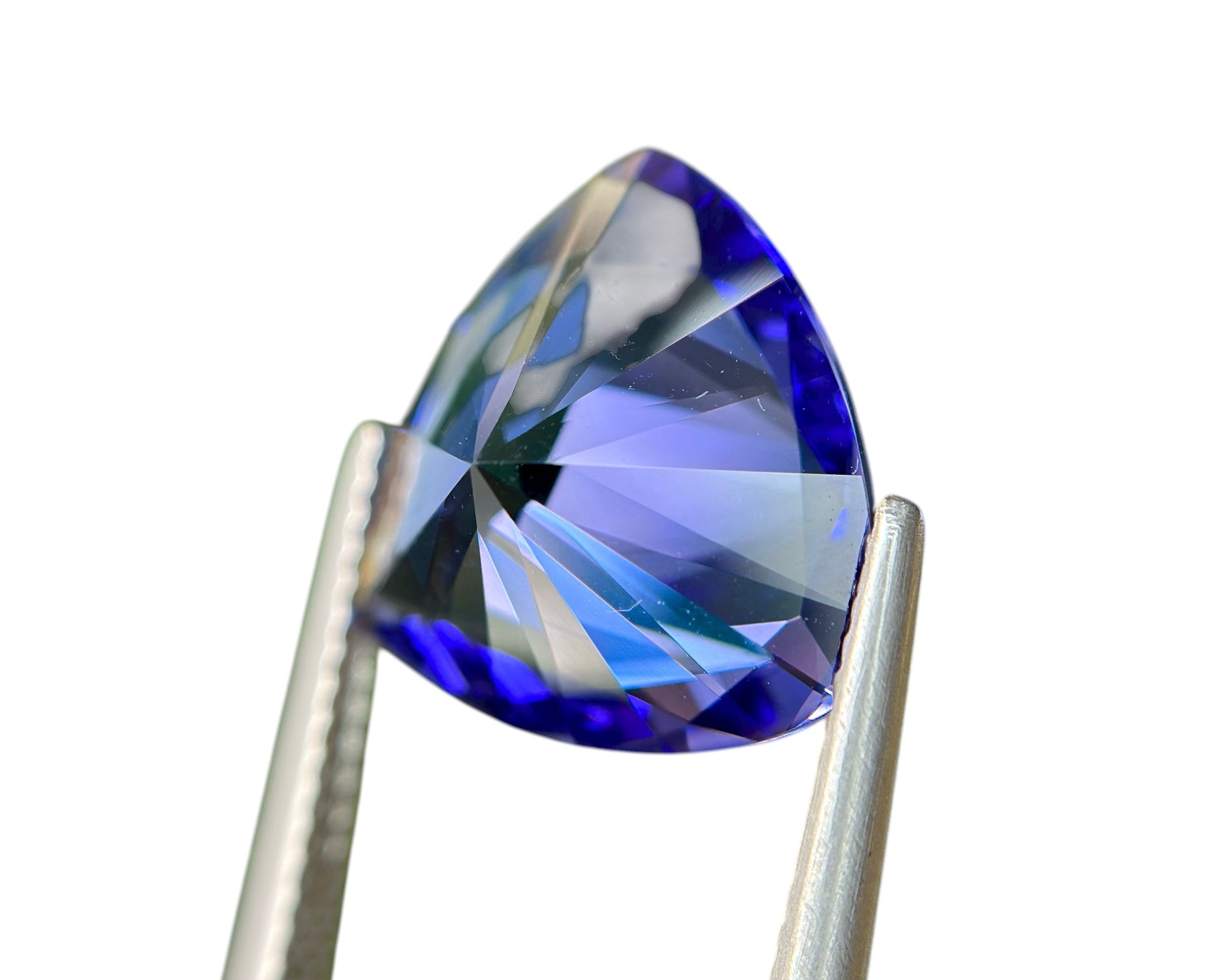 8.45 CT NATURAL TANZANITE WITH INTENSE BLUE COLOR