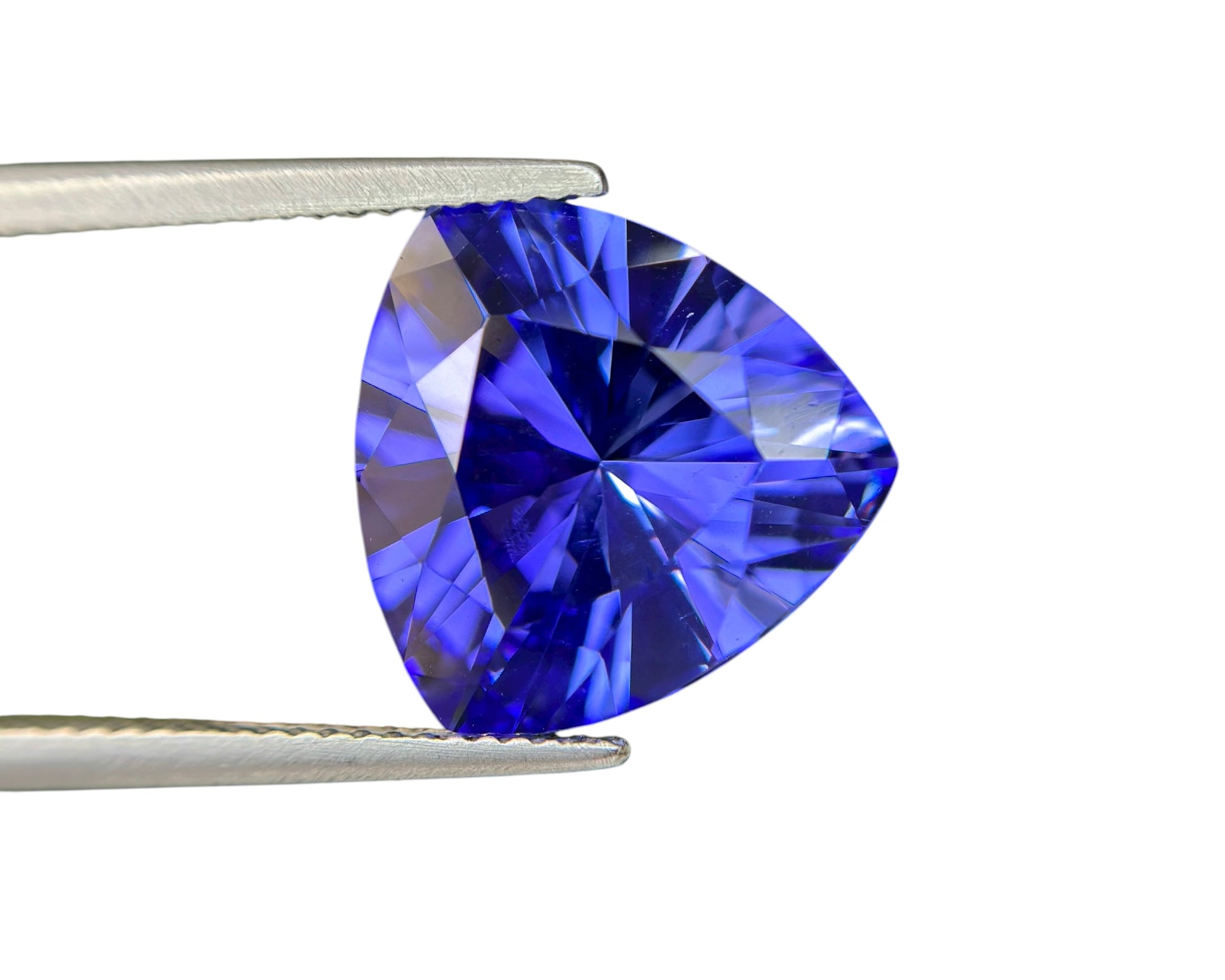 8.45 CT NATURAL TANZANITE WITH INTENSE BLUE COLOR