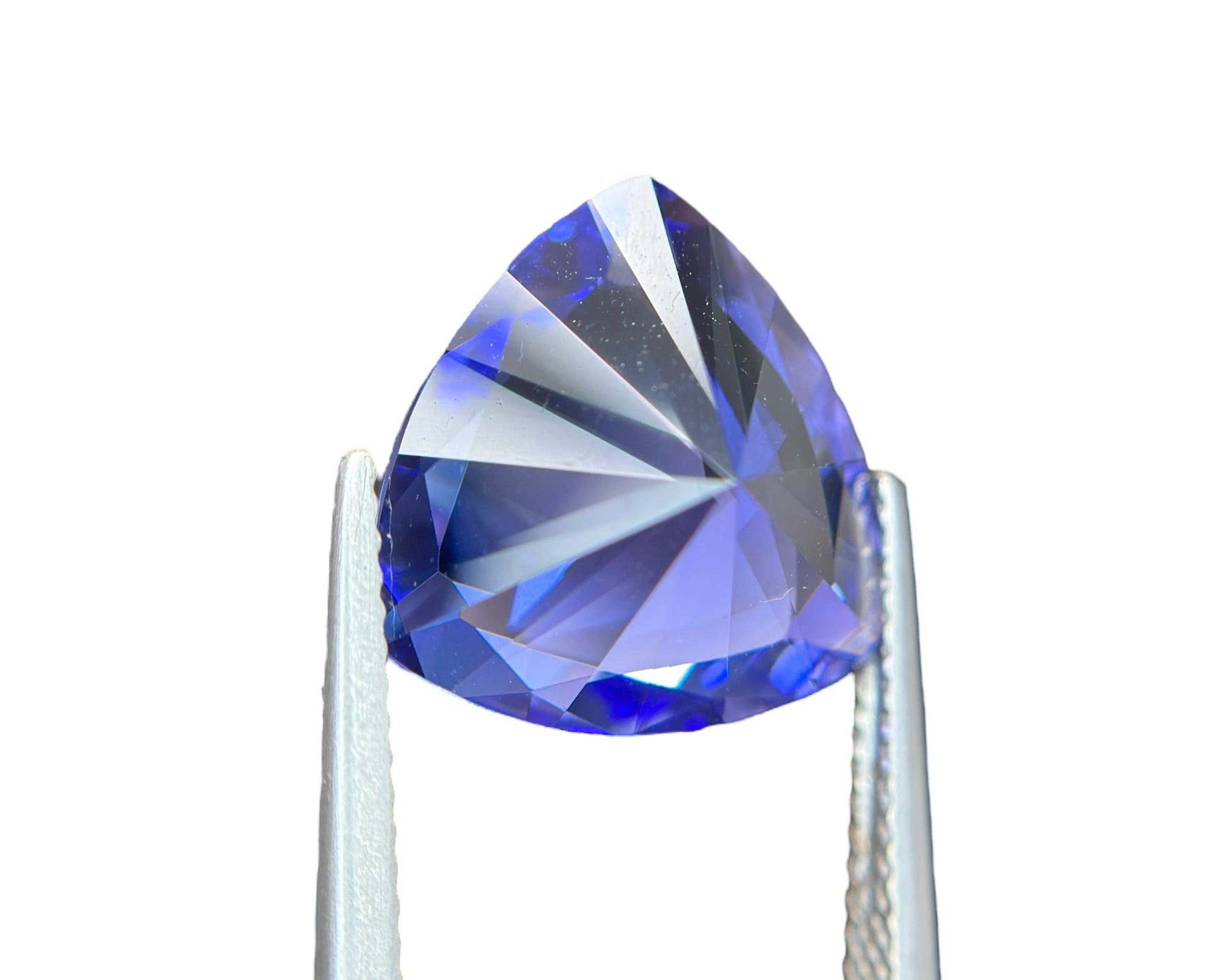 8.45 CT NATURAL TANZANITE WITH INTENSE BLUE COLOR