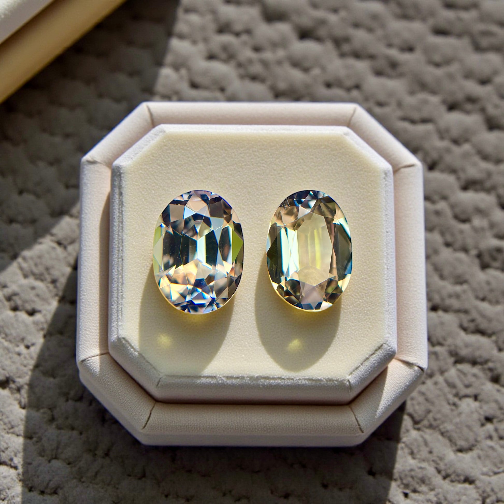 4.40 CT NO HEAT TANZANITE AMAZING PAIR WITH INTENSE YELLOW COLOR