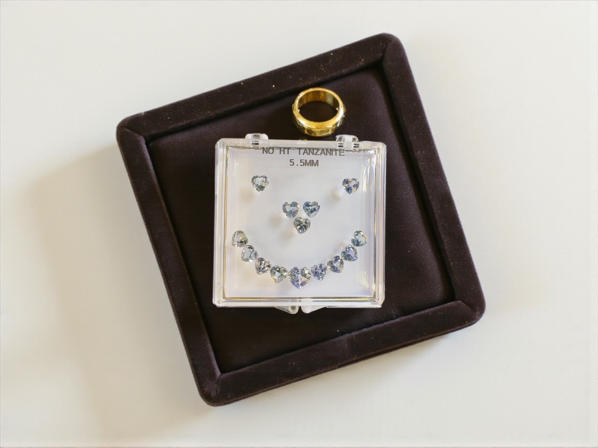 9.44 CT NATURAL NO HEAT HEART SHAPE TANZANITE SET