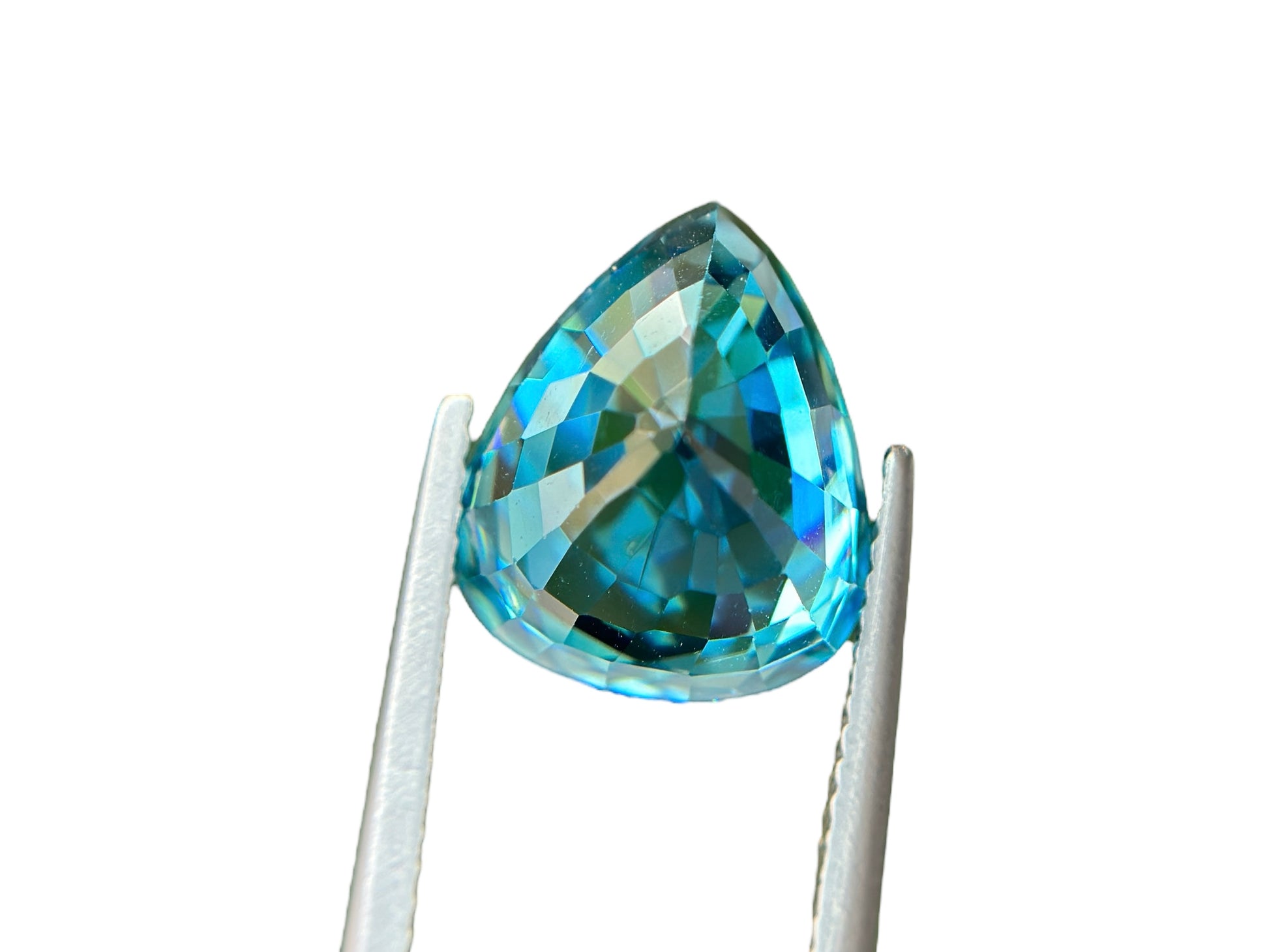 10.12 CT PREMIUM QUALITY CAMBODIA NATURAL ZIRCON