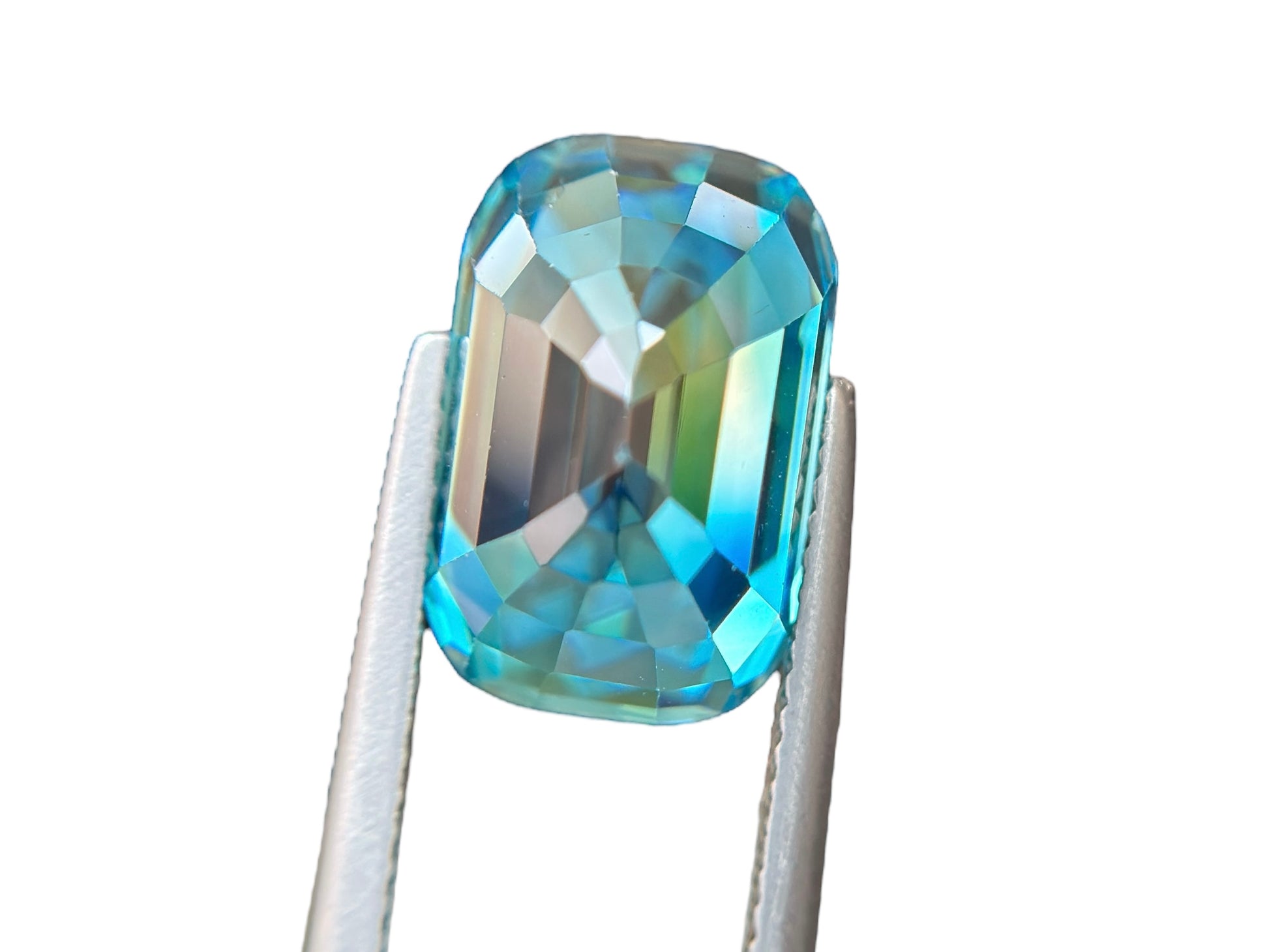 11.24 CT PREMIUM QUALITY CAMBODIA NATURAL ZIRCON