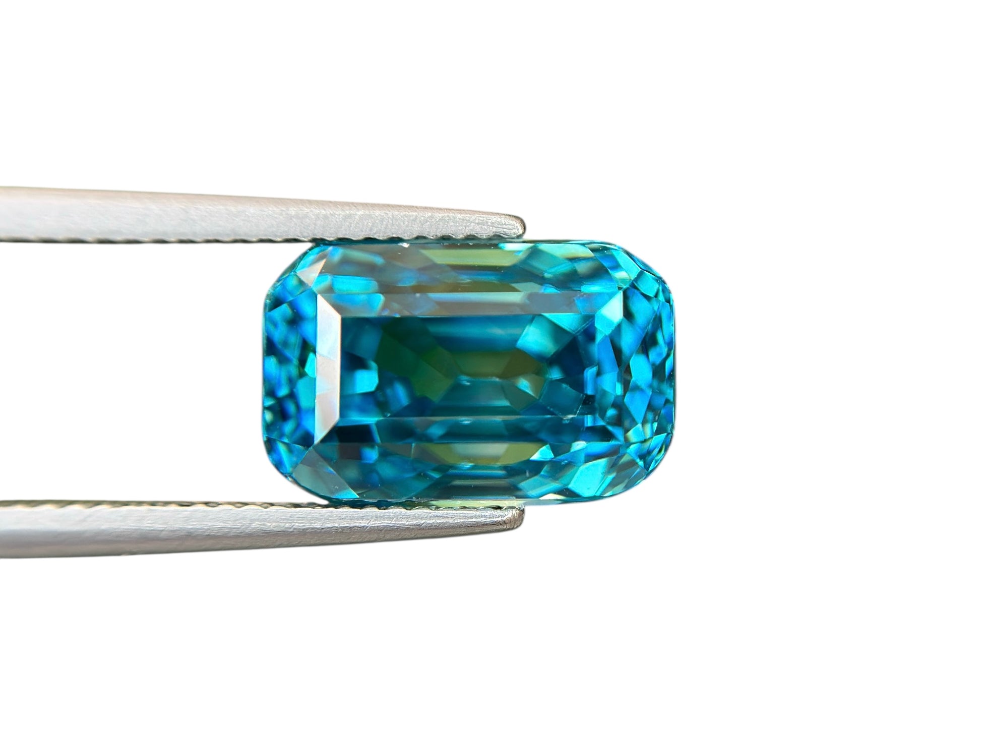 11.24 CT PREMIUM QUALITY CAMBODIA NATURAL ZIRCON