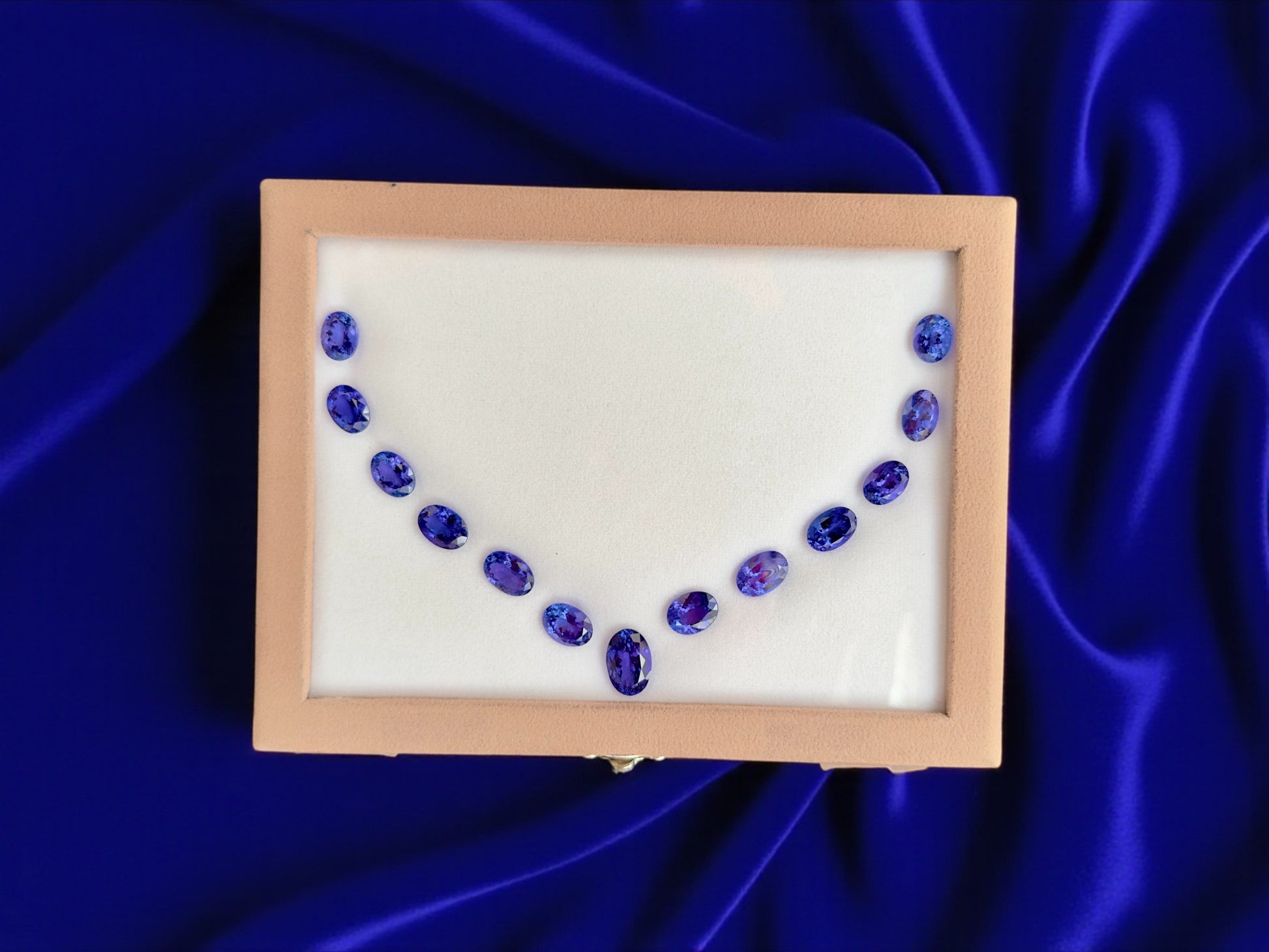 66.83 CT NATURAL TANZANITE  OVAL SHAPE TANZANITE SET