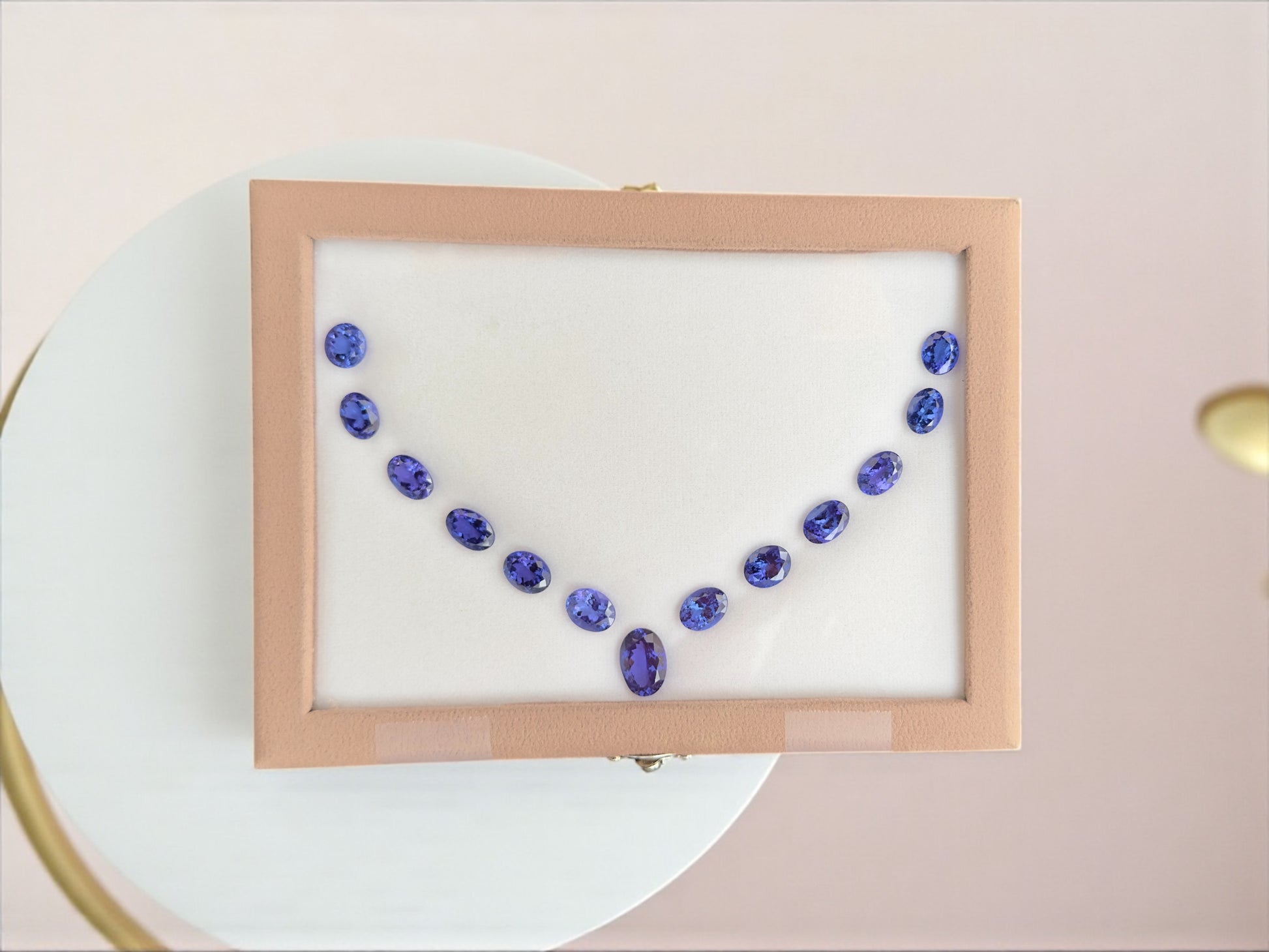 53.58 CT NATURAL  TANZANITE OVAL SHAPE TANZANITE SET