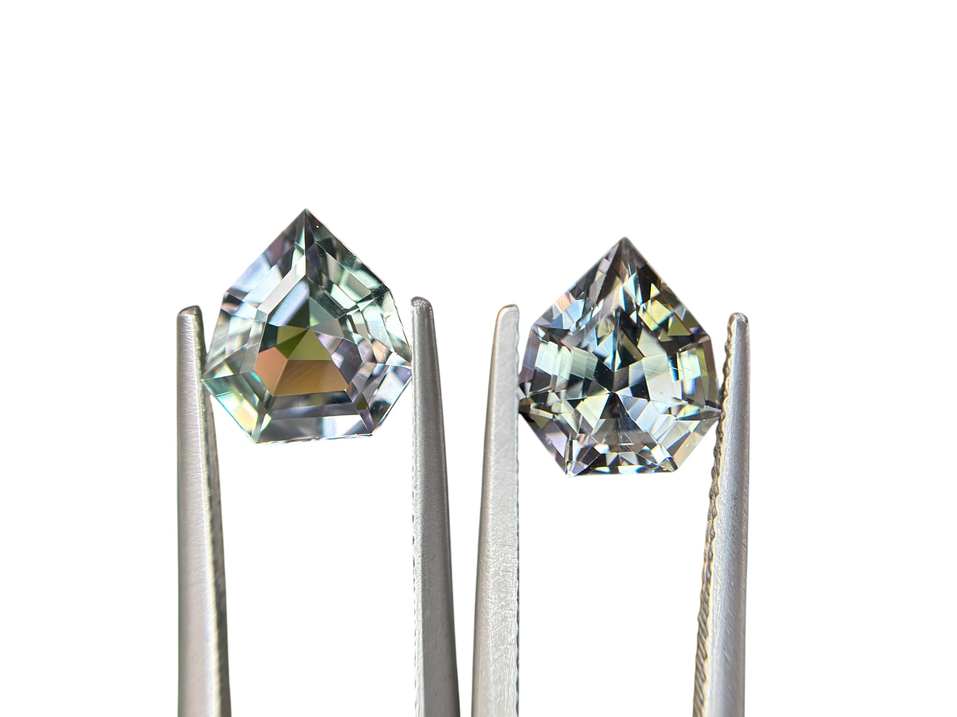 4.89 CT NATURAL TANZANITE PAIR WITH INTENSE BLUE COLOR