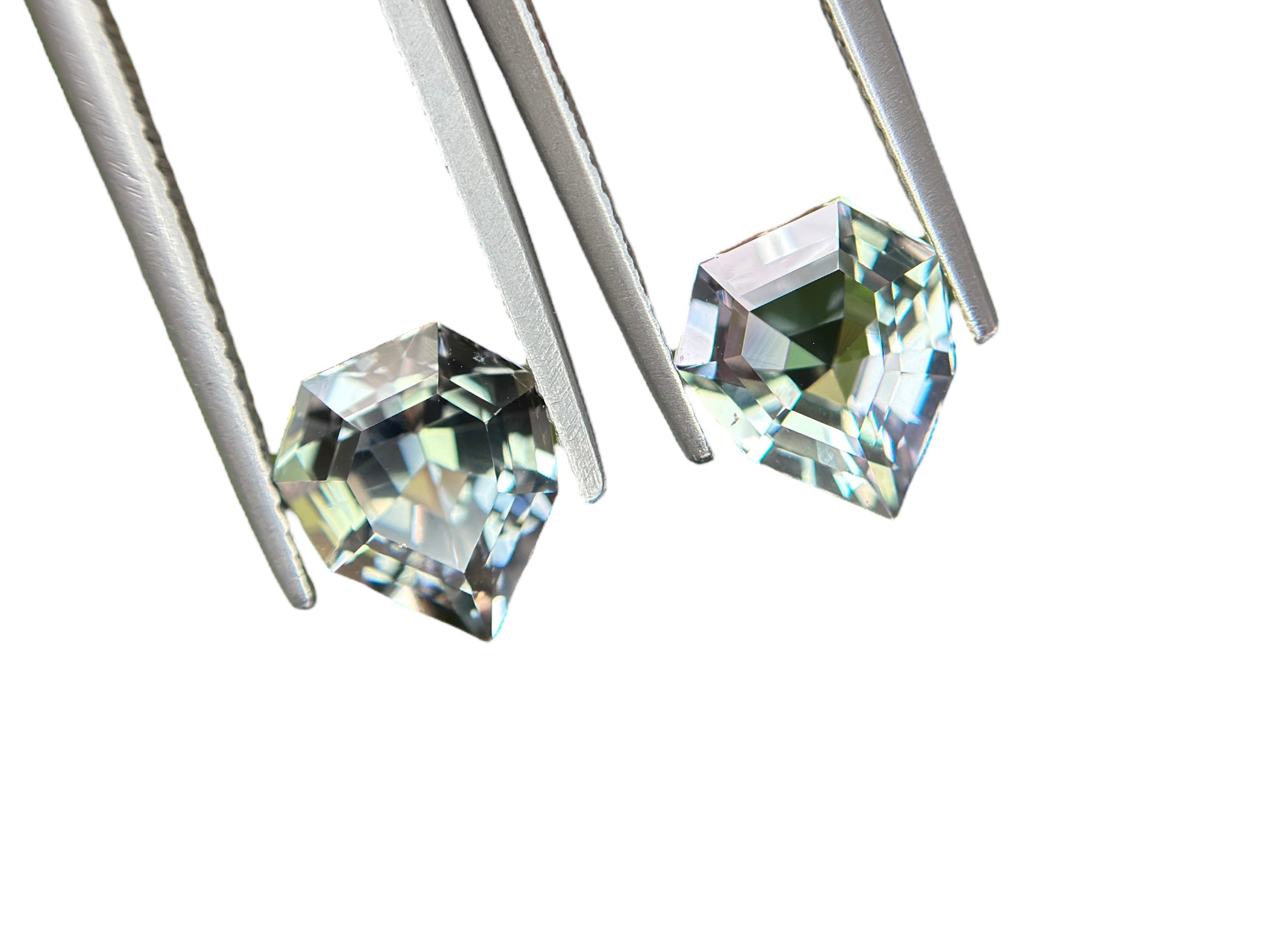 4.89 CT NATURAL TANZANITE PAIR WITH INTENSE BLUE COLOR