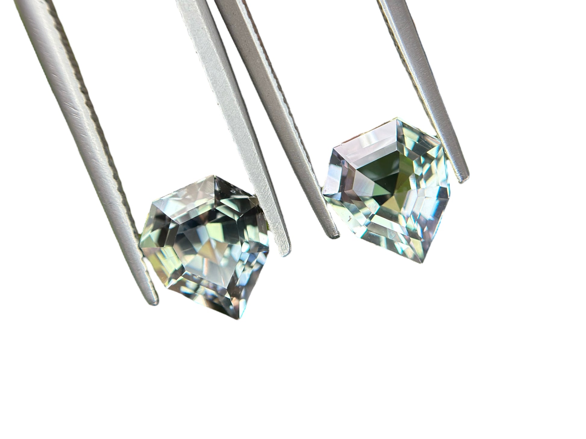 4.89 CT NATURAL TANZANITE PAIR WITH INTENSE BLUE COLOR