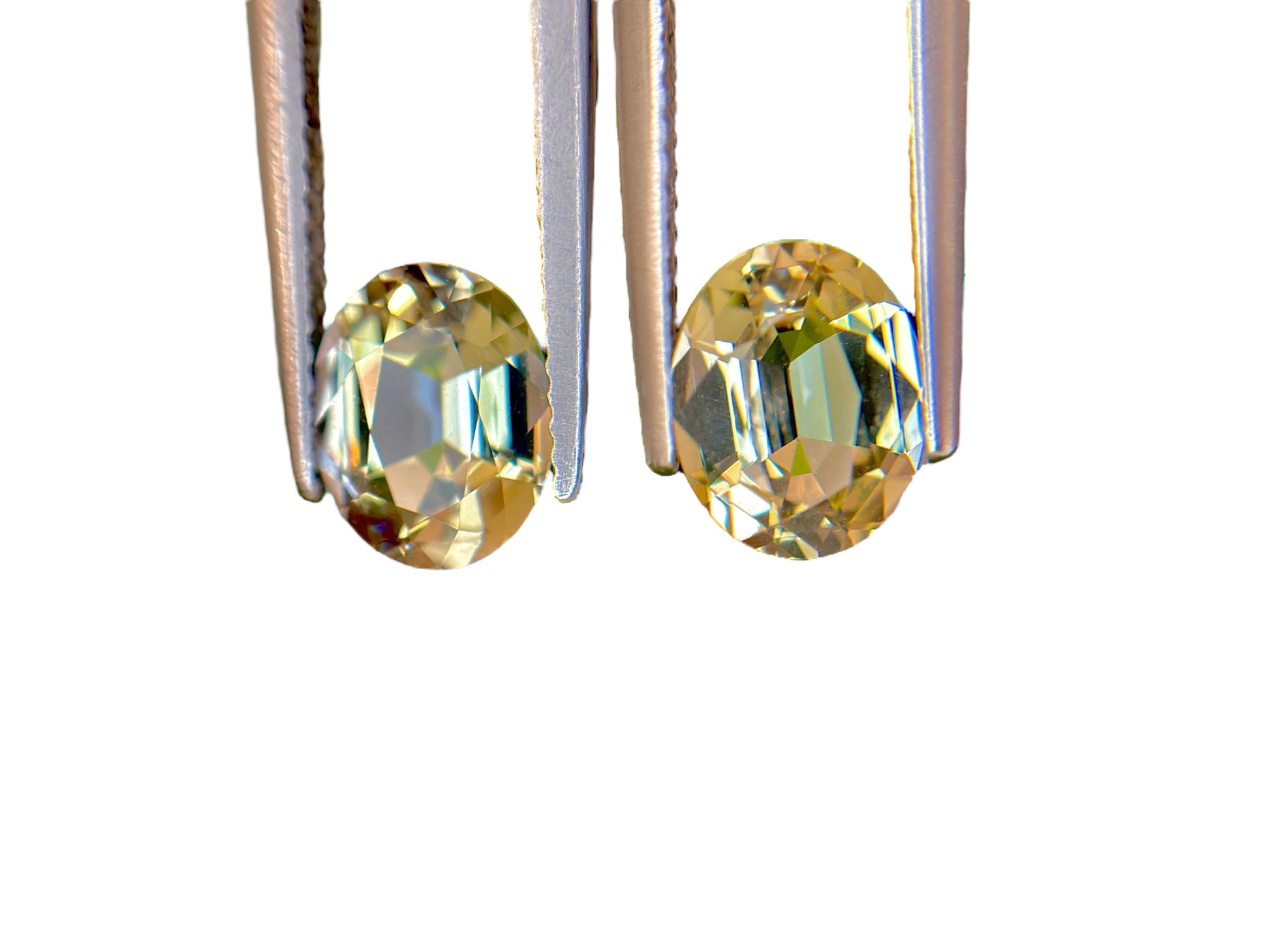3.82 CT NATURAL TANZANITE PAIR WITH INTENSE BLUE COLOR