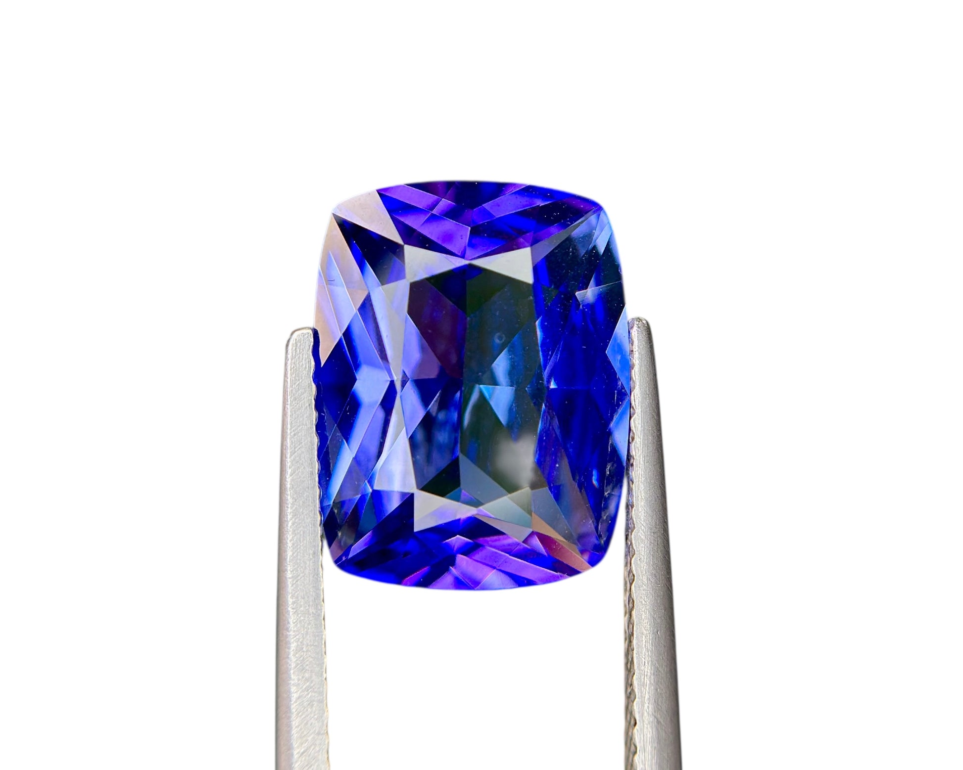 6.34 CT NATURAL NO HEAT TANZANITE WITH INTENSE BLUE COLOR