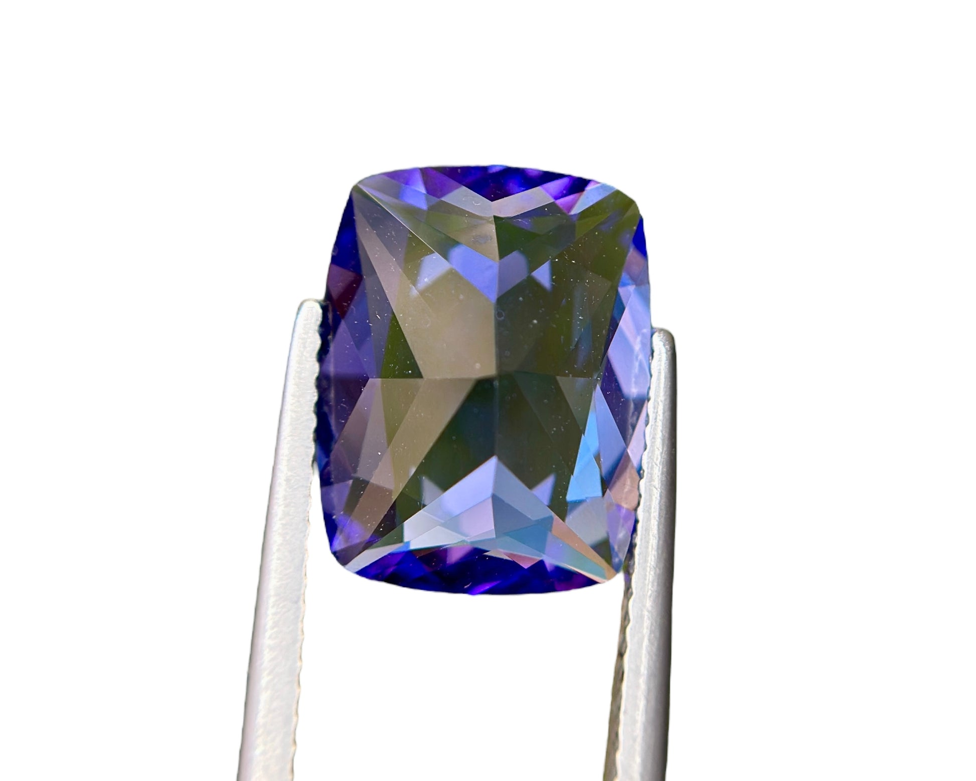6.34 CT NATURAL NO HEAT TANZANITE WITH INTENSE BLUE COLOR