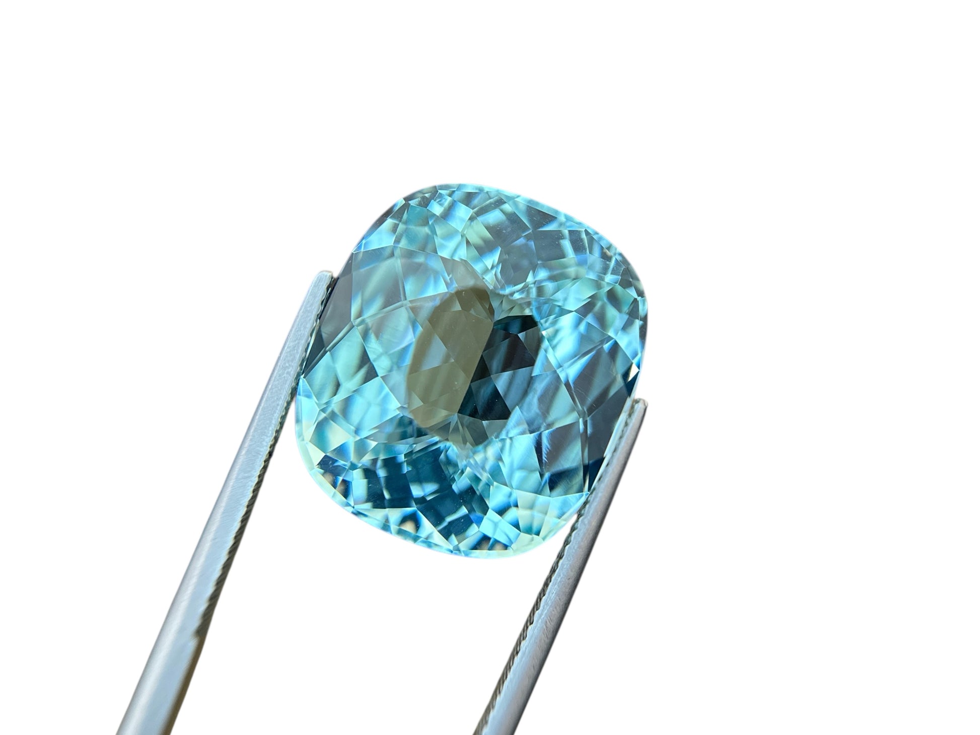 27.29 CT NEON BLUE NATURAL PARAIBA FINE QUALITY
