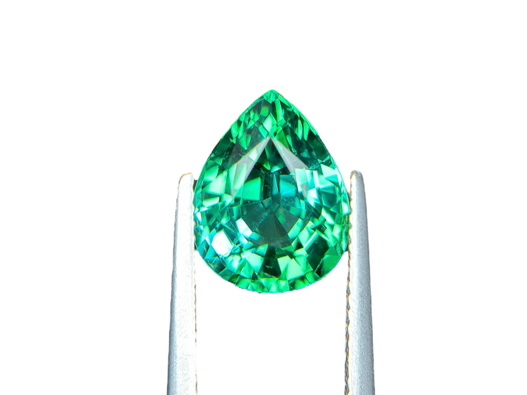 4.75 CT BLUISH GREEN FINE QUALITY PARAIBA