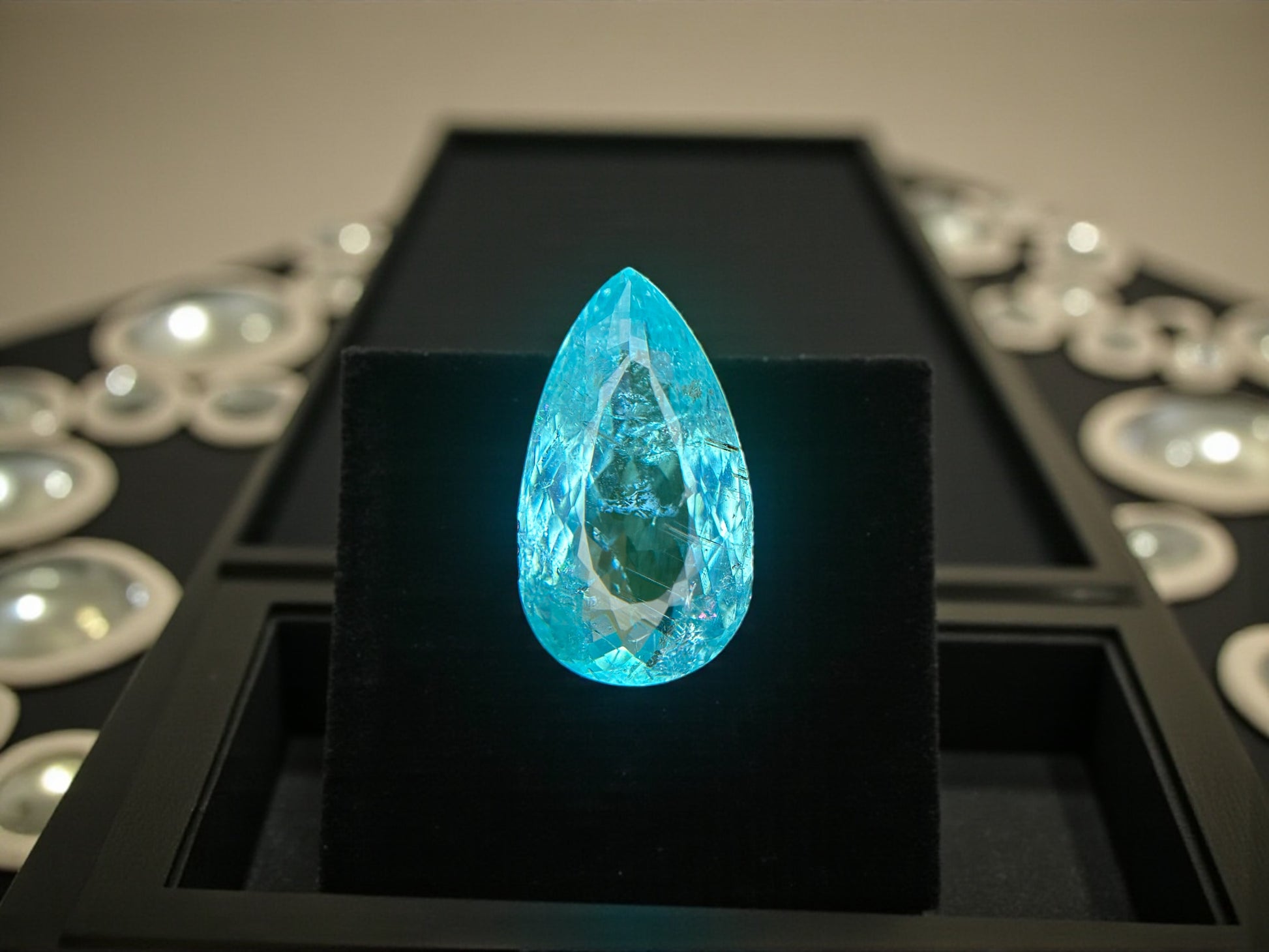 4.85 CT NEON BLUE NATURAL PARAIBA FINE QUALITY