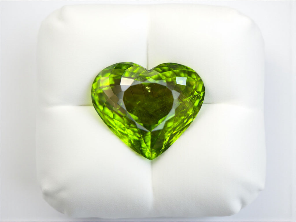 14.24 CT GREEN NATURAL PARAIBA MOZAMBIQUE  FINE QUALITY