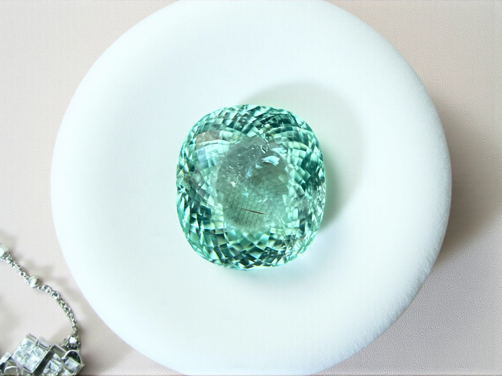 11.89 CT BLUISH GREEN NATURAL PARAIBA MOZAMBIQUE  FINE QUALITY