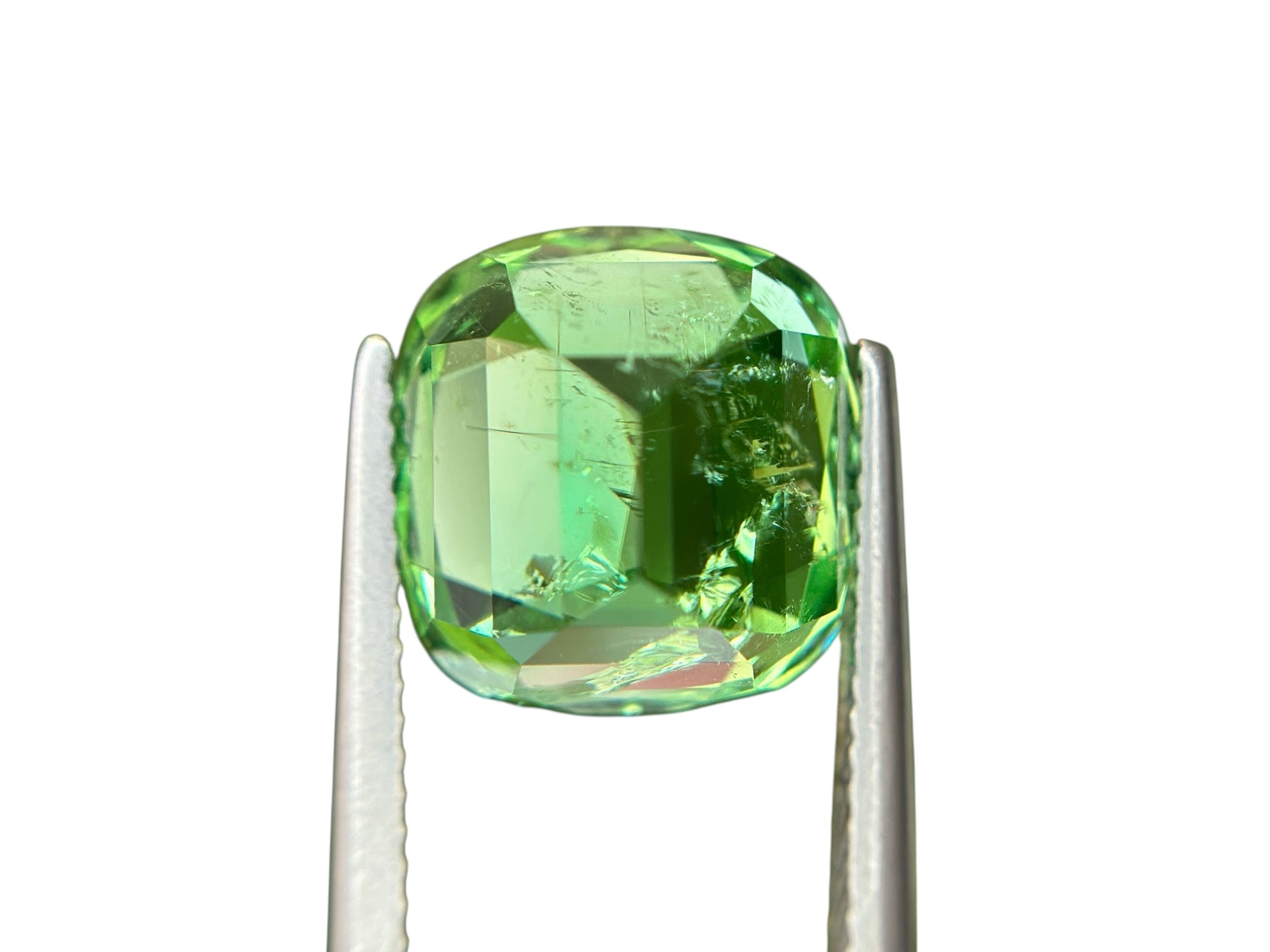 8.56 CT GREEN NATURAL PARAIBA MOZAMBIQUE  FINE QUALITY