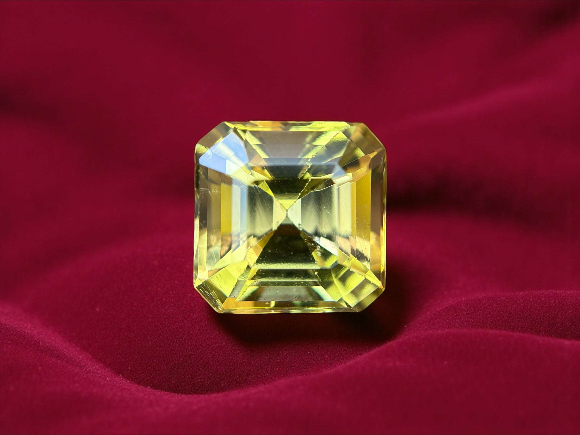 5.91 CT NATURAL TANZANITE WITH INTENSE YELLOW COLOR