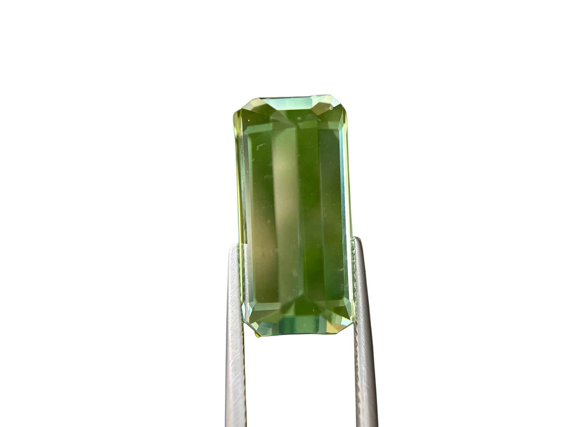 21.50 CT NATURAL TOURMALINE WITH MINT GREEN COLOR
