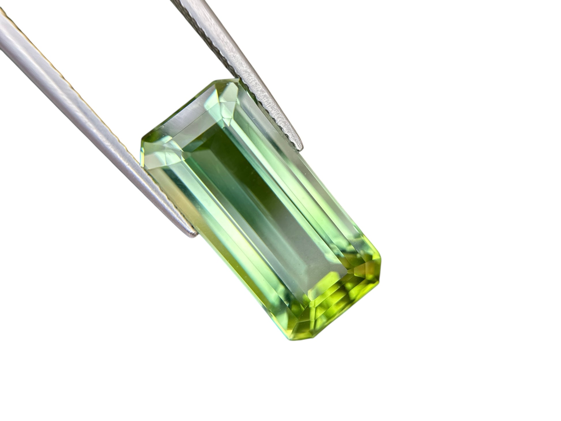 21.50 CT NATURAL TOURMALINE WITH MINT GREEN COLOR