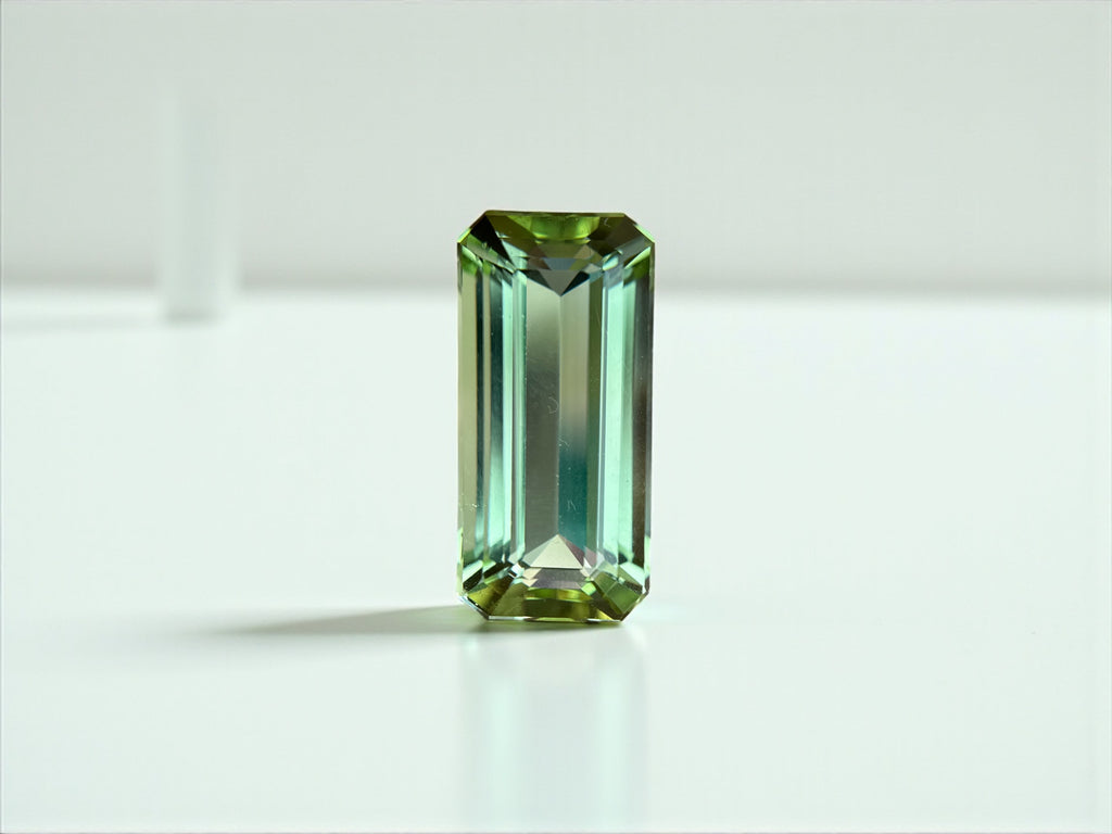 21.50 CT NATURAL TOURMALINE WITH MINT GREEN COLOR