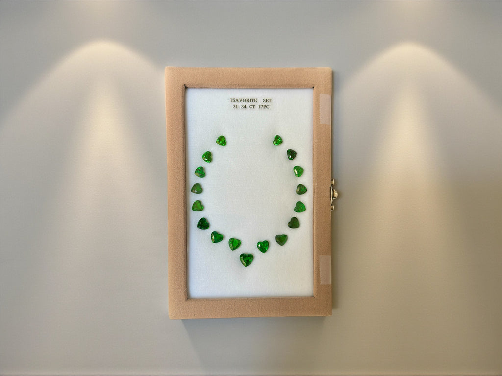 31.34 CT NATURAL TSAVORITE HEART SHAPE SET