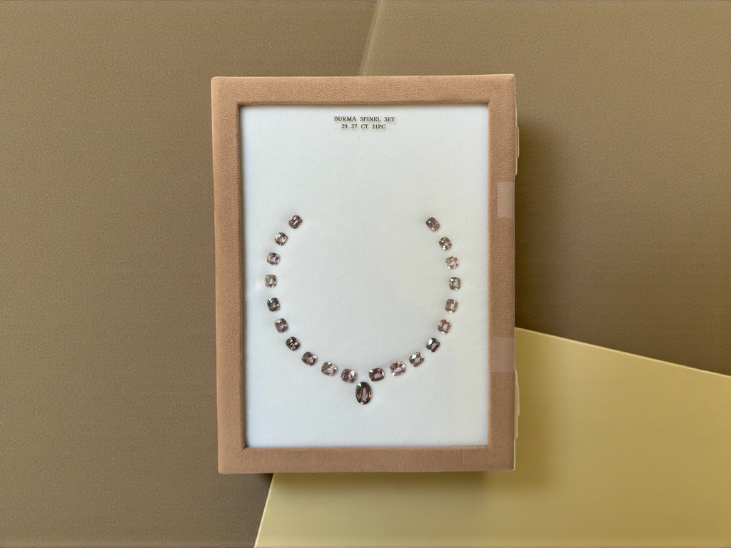 29.27 CT NATURAL SPINEL CUSHION SHAPE SET