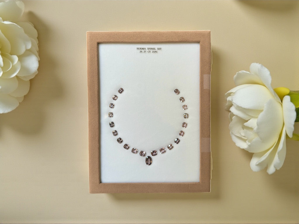 29.27 CT NATURAL SPINEL CUSHION SHAPE SET