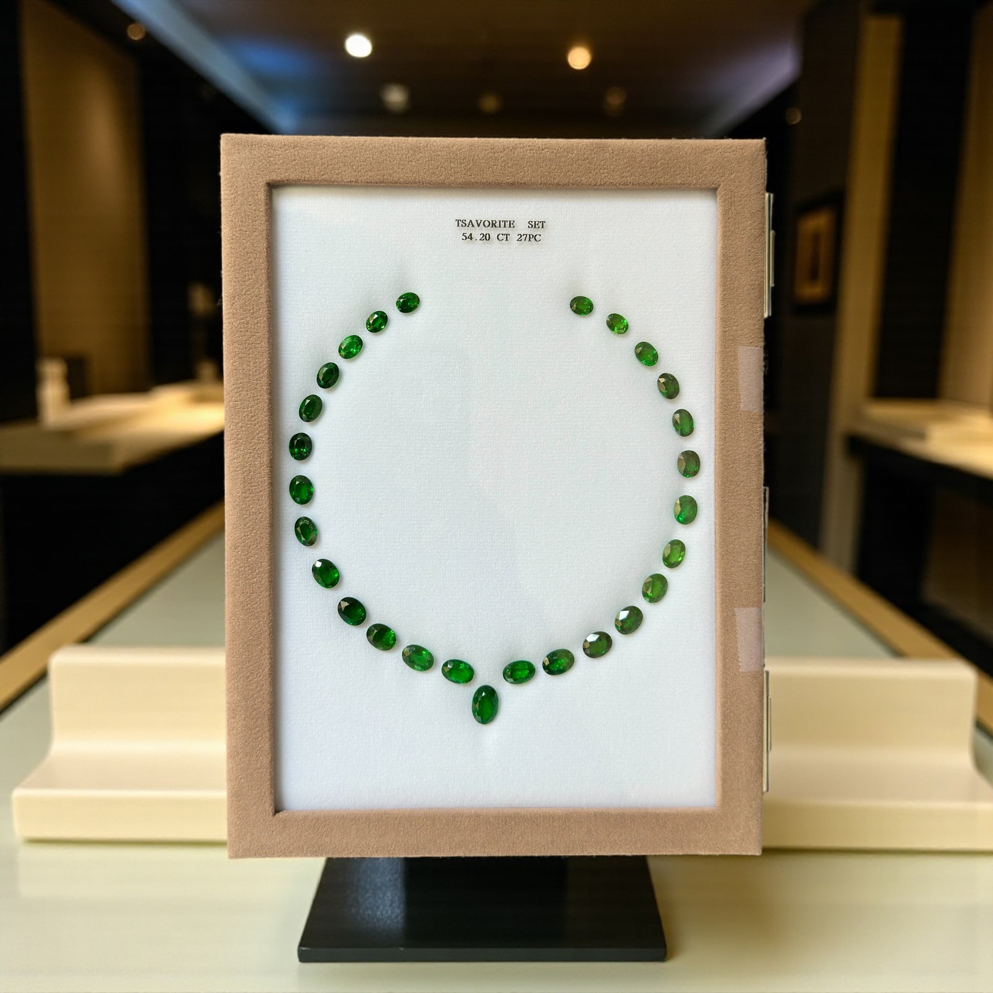 54.20 CT NATURAL TSAVORITE OVAL SHAPE SET