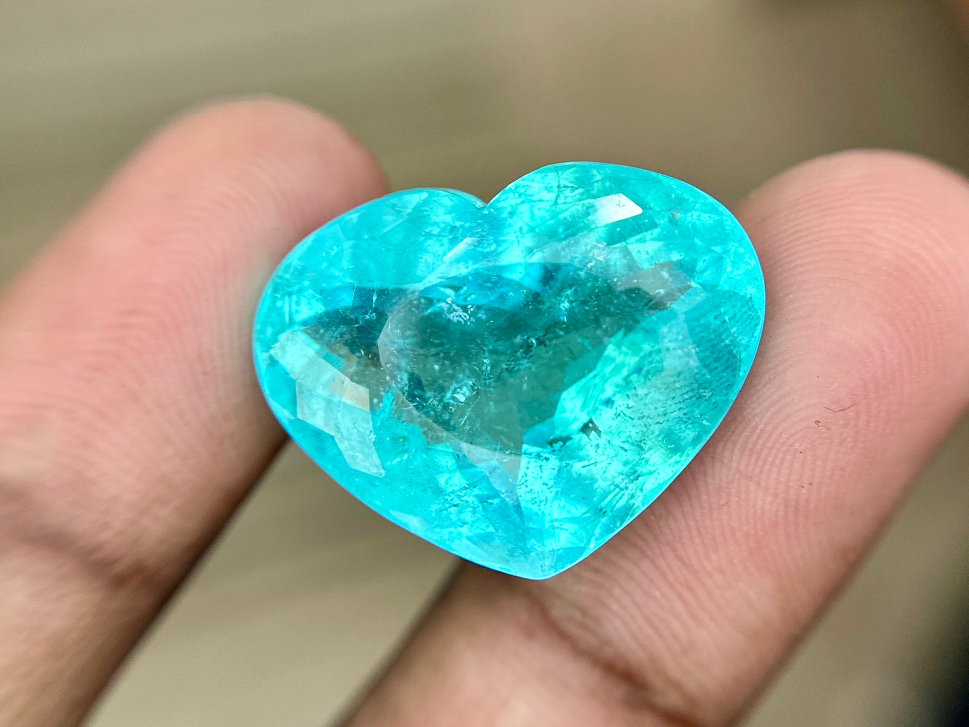 25.49 CT NEON  BLUE NATURAL PARAIBA TOP QUALITY