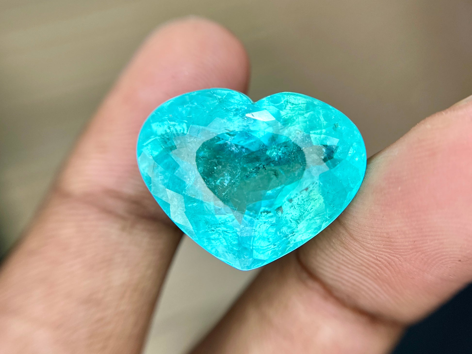 25.49 CT NEON  BLUE NATURAL PARAIBA TOP QUALITY