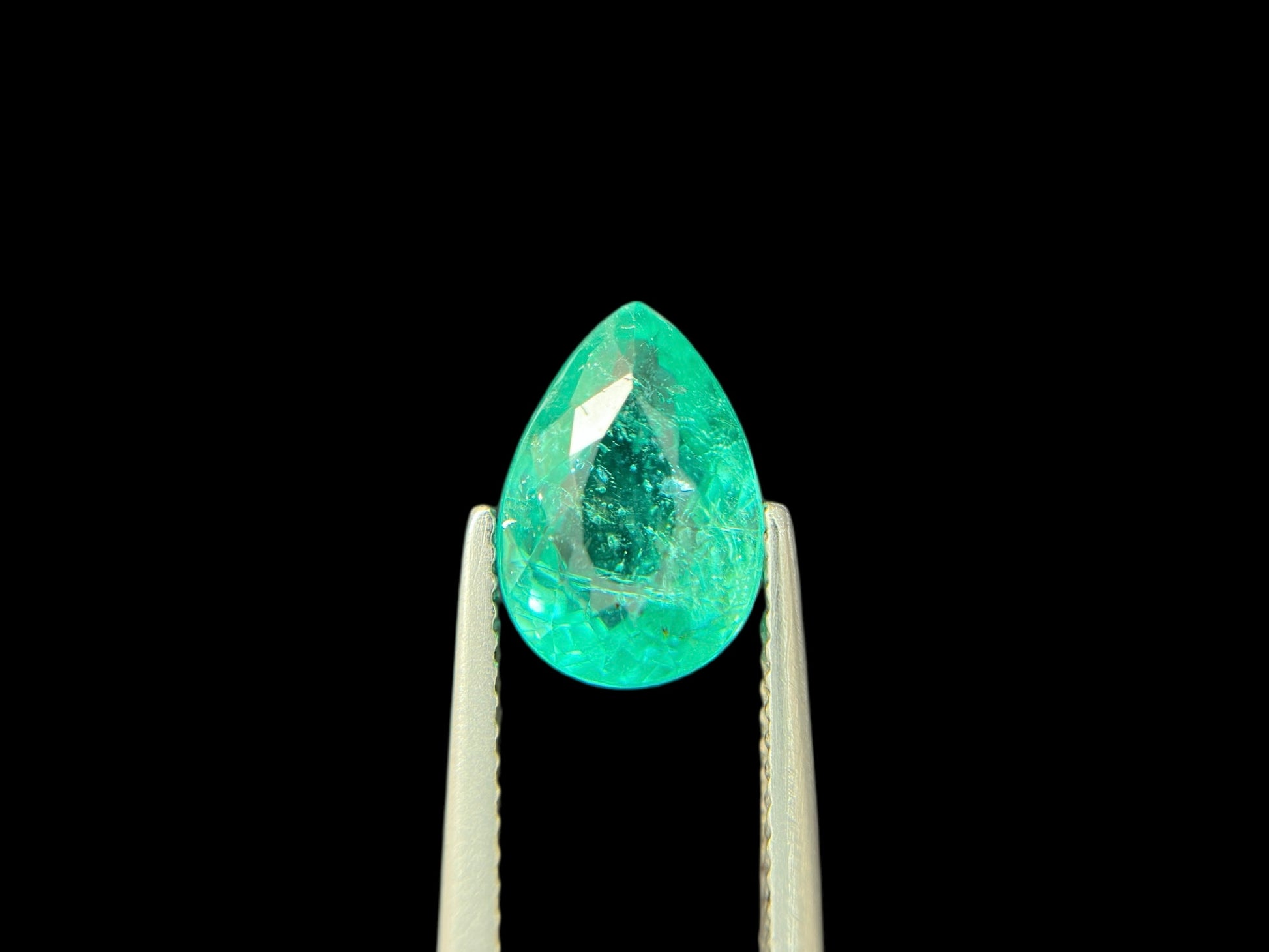 3.47 CT NEON GREENISH BLUE NATURAL PARAIBA FINE QUALITY