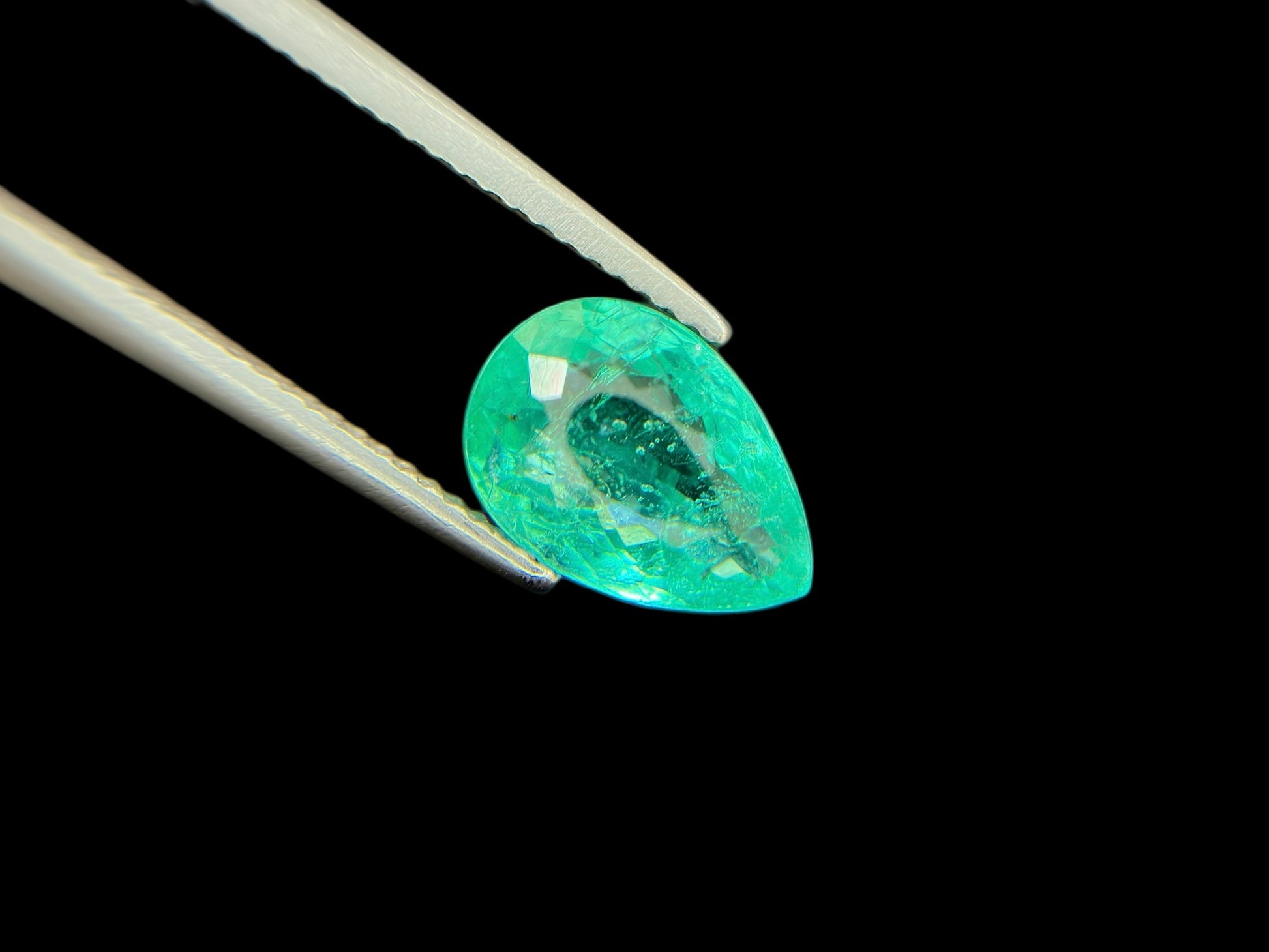 3.47 CT NEON GREENISH BLUE NATURAL PARAIBA FINE QUALITY